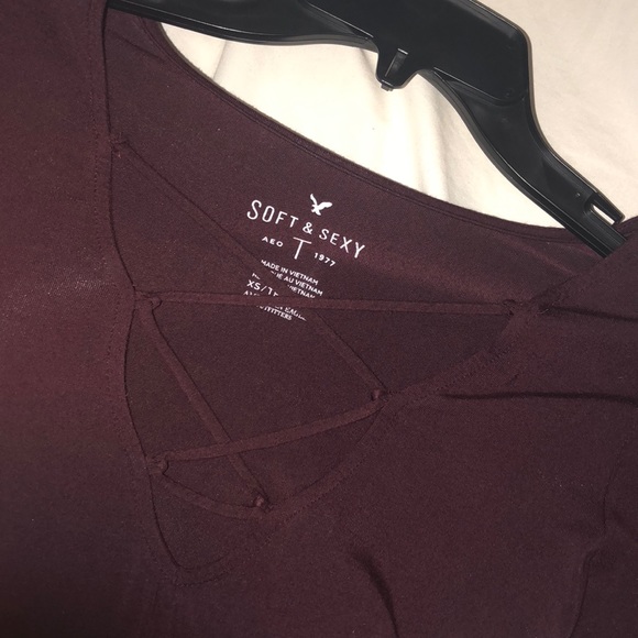 Soft and sexy American eagle top - Picture 2 of 2